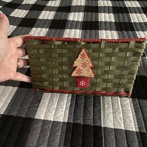 Green Christmas Basket decor